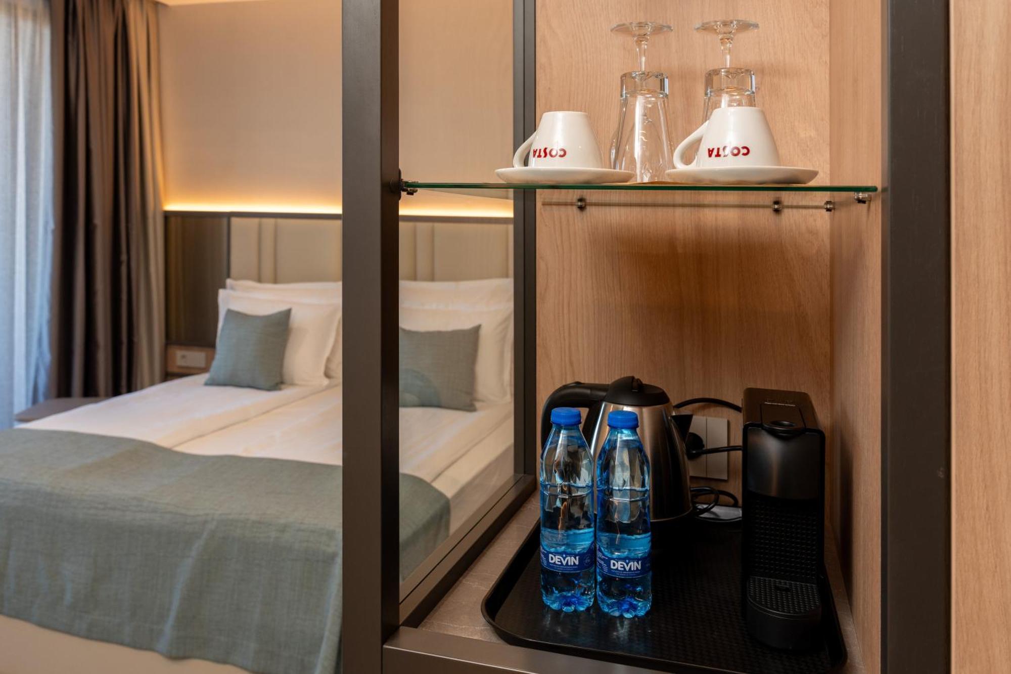 Atmosphere Balneo Hotel & Spa Pavel Banya Bagian luar foto